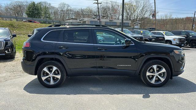 used 2022 Jeep Cherokee car, priced at $31,999