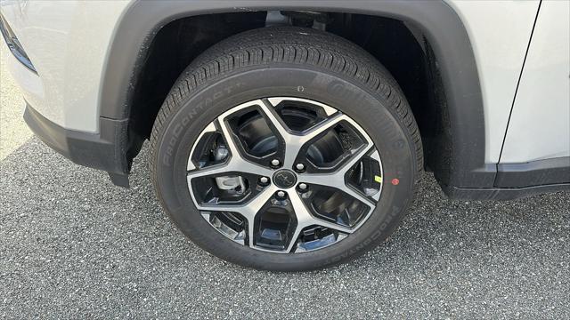 new 2025 Jeep Compass car, priced at $33,998