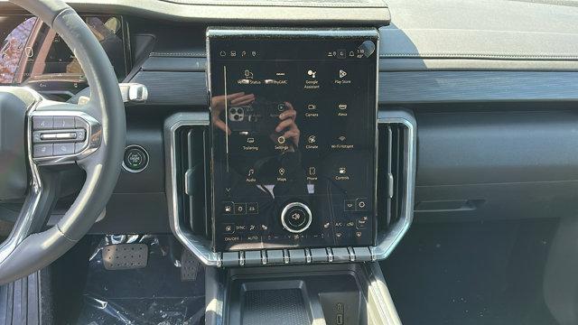new 2025 GMC Acadia car, priced at $49,950