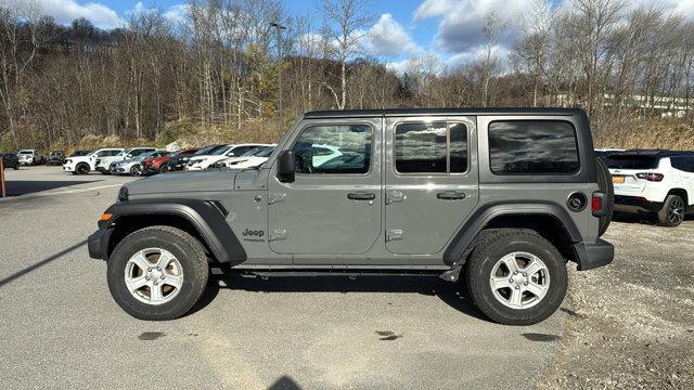 used 2022 Jeep Wrangler Unlimited car, priced at $33,990