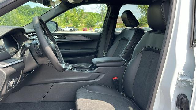 new 2025 Jeep Grand Cherokee L car, priced at $48,885