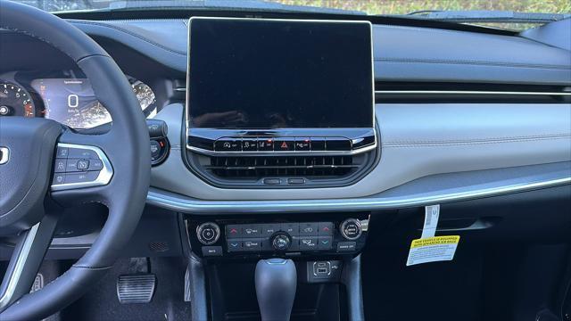 new 2025 Jeep Compass car, priced at $33,398