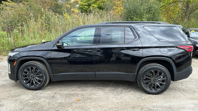 used 2022 Chevrolet Traverse car, priced at $34,997