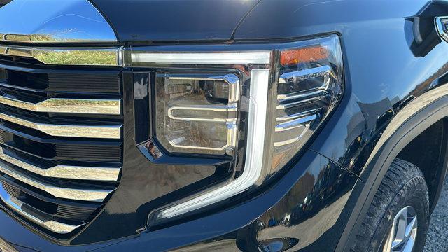 used 2022 GMC Sierra 1500 car, priced at $49,990