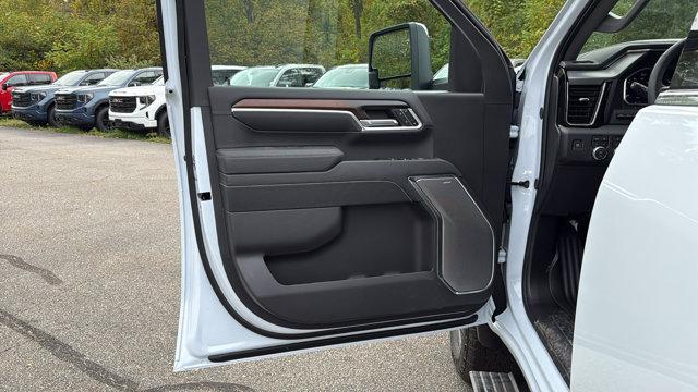 new 2026 GMC Sierra 2500 car, priced at $91,999