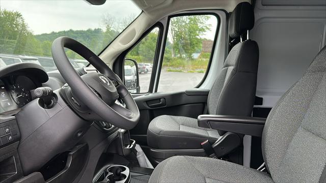 new 2024 Ram ProMaster 2500 car, priced at $51,698