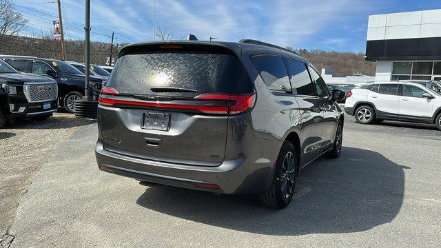 used 2021 Chrysler Pacifica car, priced at $25,799