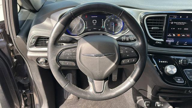 used 2021 Chrysler Pacifica car, priced at $25,799