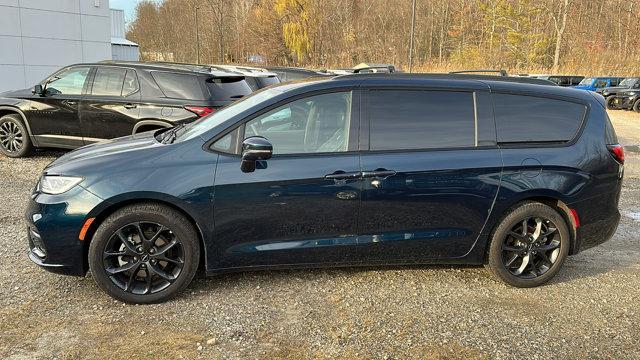 used 2022 Chrysler Pacifica car, priced at $31,998