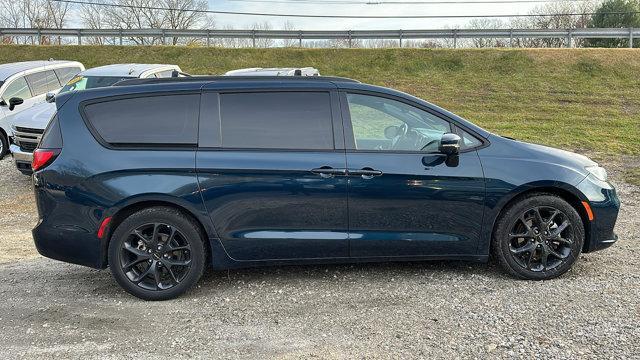 used 2022 Chrysler Pacifica car, priced at $31,998