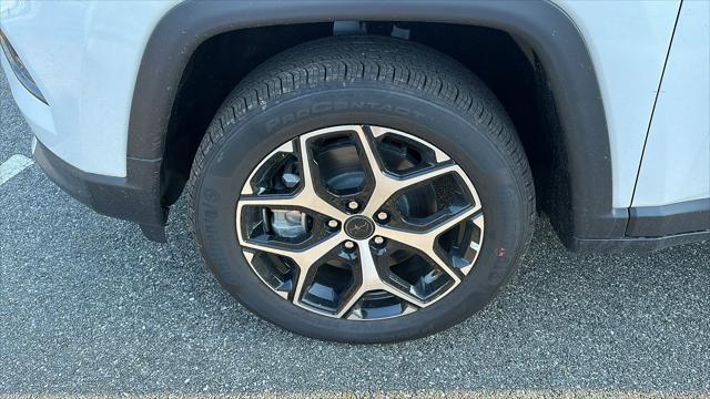 new 2025 Jeep Compass car, priced at $33,398