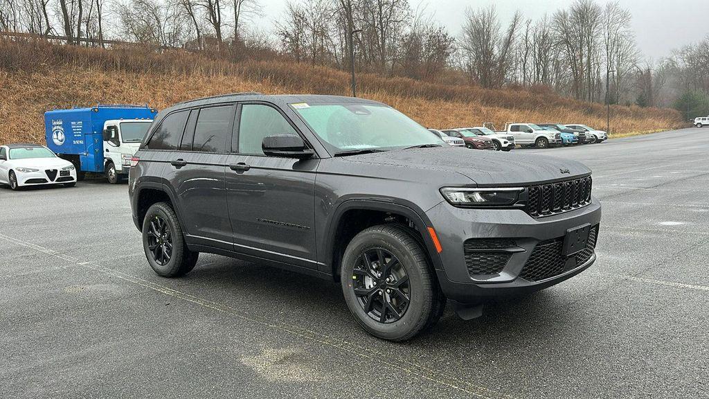 new 2025 Jeep Grand Cherokee car