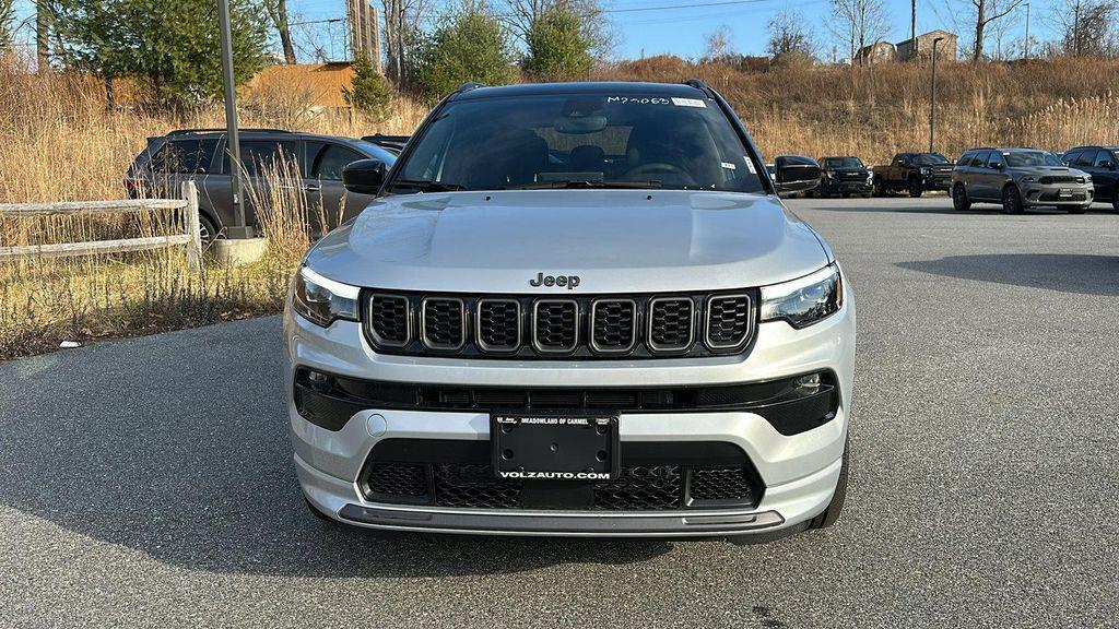 new 2025 Jeep Compass car, priced at $39,805