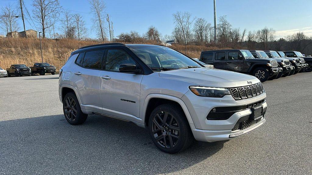 new 2025 Jeep Compass car, priced at $39,805