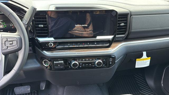 new 2026 GMC Sierra 1500 car, priced at $55,399