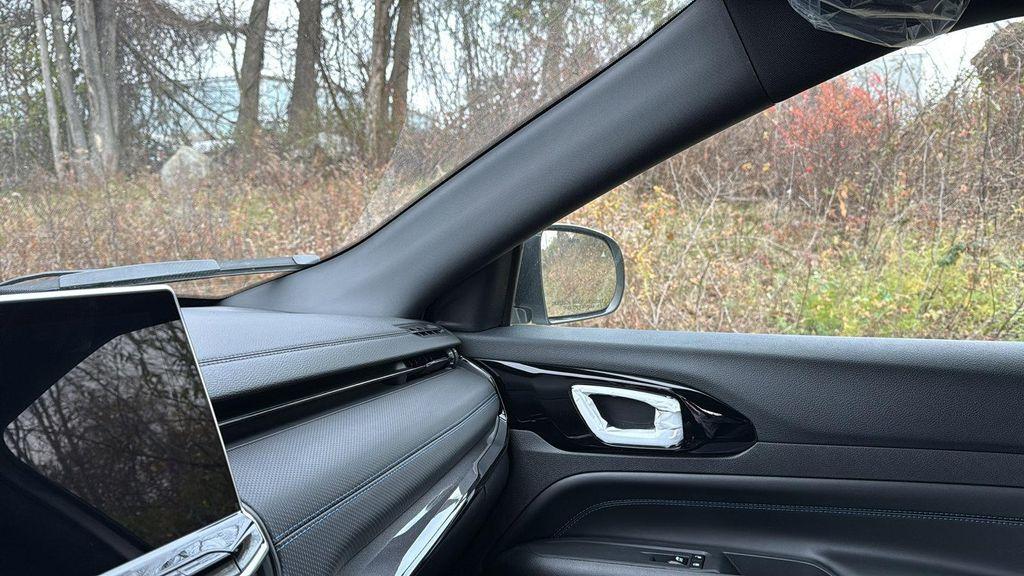 new 2026 Jeep Compass car, priced at $36,880