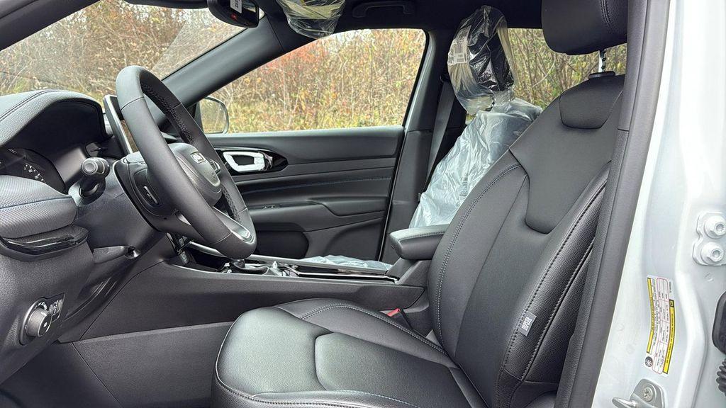 new 2026 Jeep Compass car, priced at $36,880