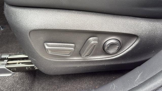 used 2023 Toyota Highlander car, priced at $33,496