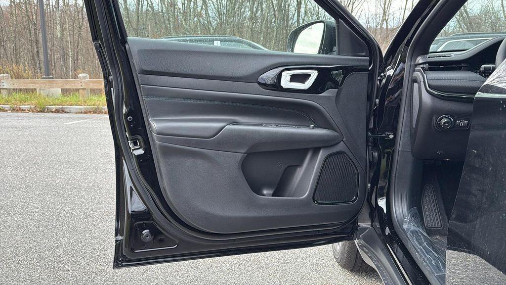 new 2026 Jeep Compass car, priced at $37,475