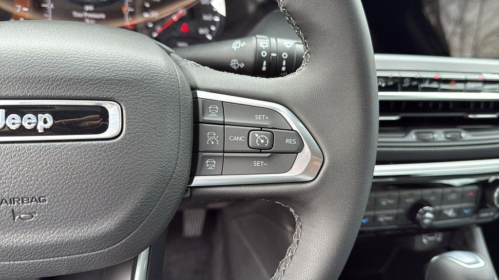 new 2026 Jeep Compass car, priced at $37,475