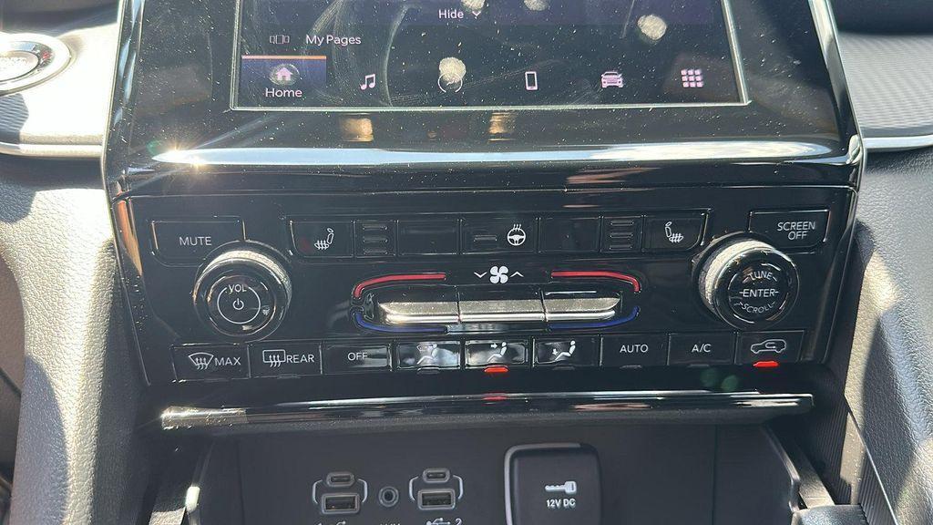 new 2025 Jeep Grand Cherokee L car, priced at $48,730