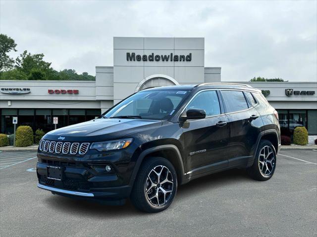 new 2025 Jeep Compass car, priced at $33,998