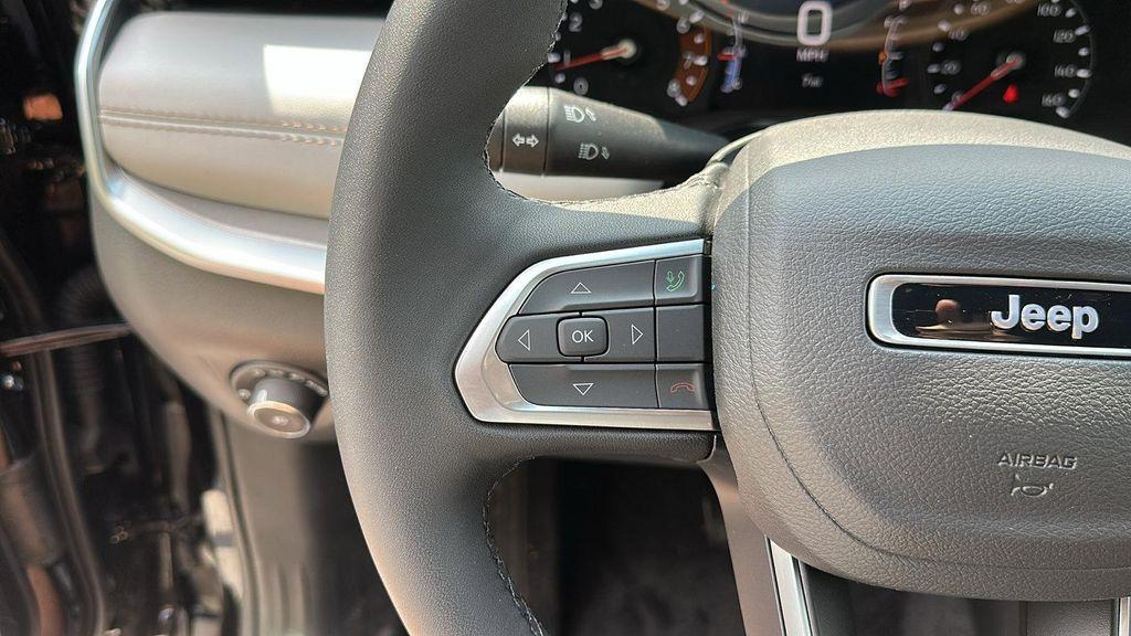 new 2025 Jeep Compass car, priced at $33,598