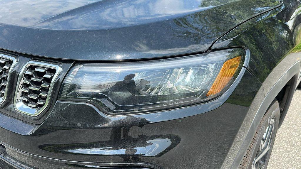 new 2025 Jeep Compass car, priced at $33,598