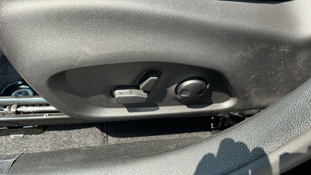 new 2025 Jeep Compass car, priced at $33,598