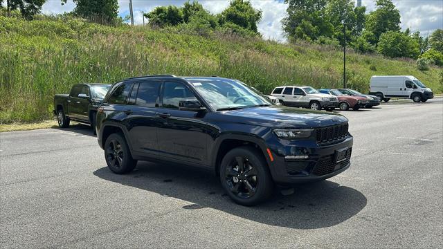 new 2024 Jeep Grand Cherokee car, priced at $54,998