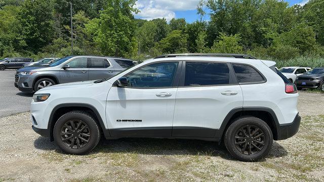 used 2023 Jeep Cherokee car, priced at $24,990