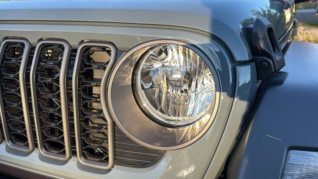 new 2026 Jeep Wrangler car, priced at $54,898