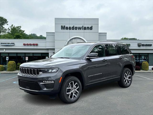 new 2025 Jeep Grand Cherokee car, priced at $49,298