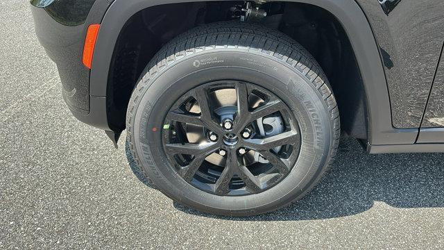 new 2025 Jeep Grand Cherokee L car, priced at $48,730