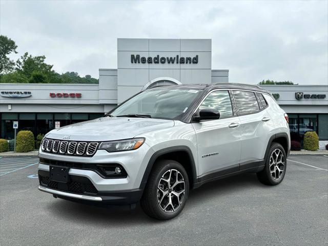 new 2025 Jeep Compass car, priced at $33,998