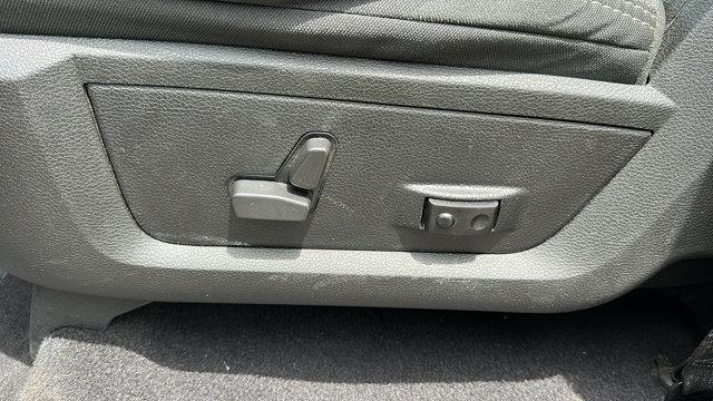 used 2021 Ram 1500 Classic car, priced at $27,498