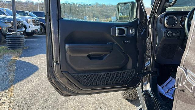 used 2021 Jeep Wrangler Unlimited car, priced at $27,998