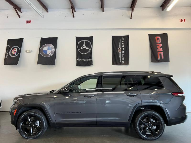 used 2021 Jeep Grand Cherokee L car, priced at $32,990