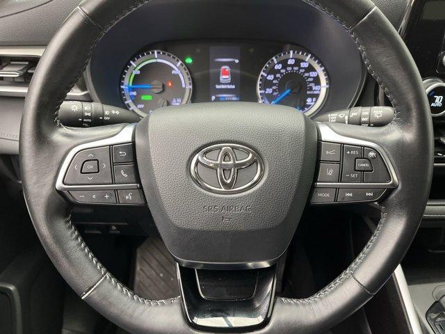 used 2021 Toyota Highlander Hybrid car, priced at $27,995