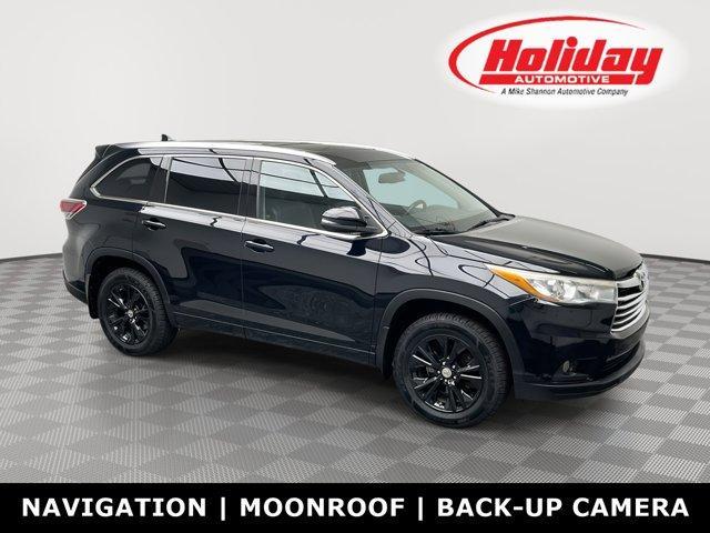 used 2015 Toyota Highlander car, priced at $15,995