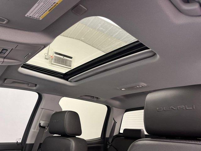 used 2018 GMC Sierra 1500 car, priced at $31,995