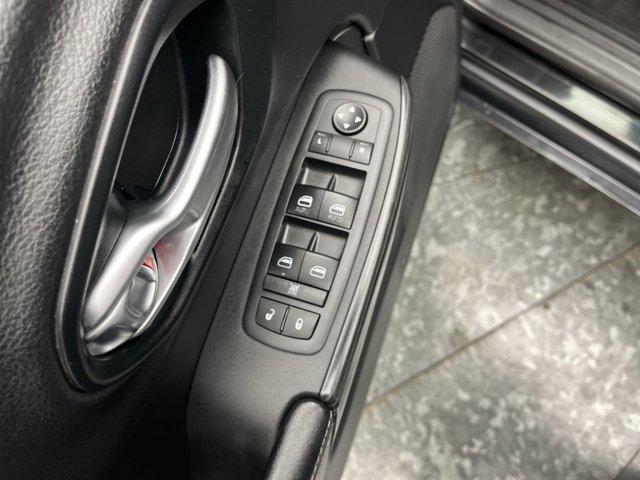 used 2015 Jeep Cherokee car, priced at $9,995