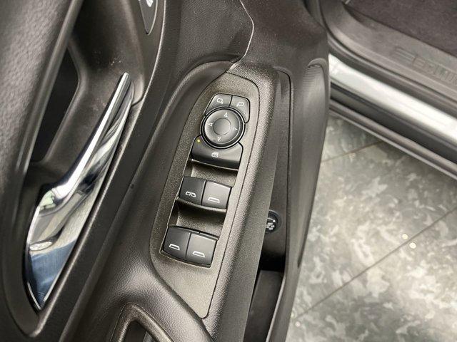 used 2023 Chevrolet Equinox car, priced at $18,995