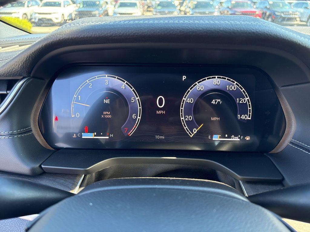 new 2025 Jeep Grand Cherokee car, priced at $43,952