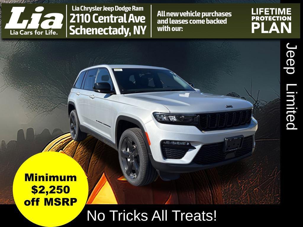 new 2025 Jeep Grand Cherokee car, priced at $47,468