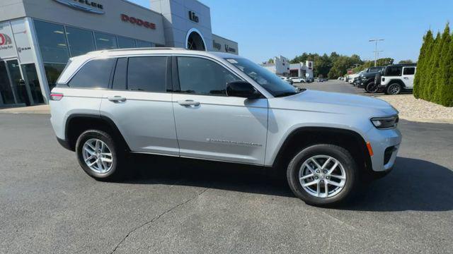 new 2024 Jeep Grand Cherokee car, priced at $36,923