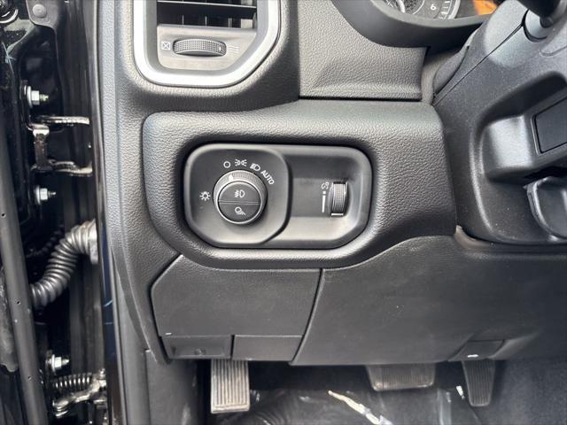 new 2025 Ram 2500 car, priced at $62,617