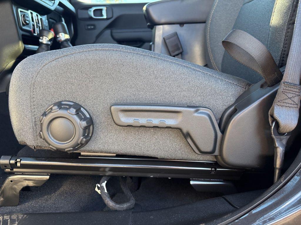 new 2026 Jeep Wrangler car, priced at $49,767