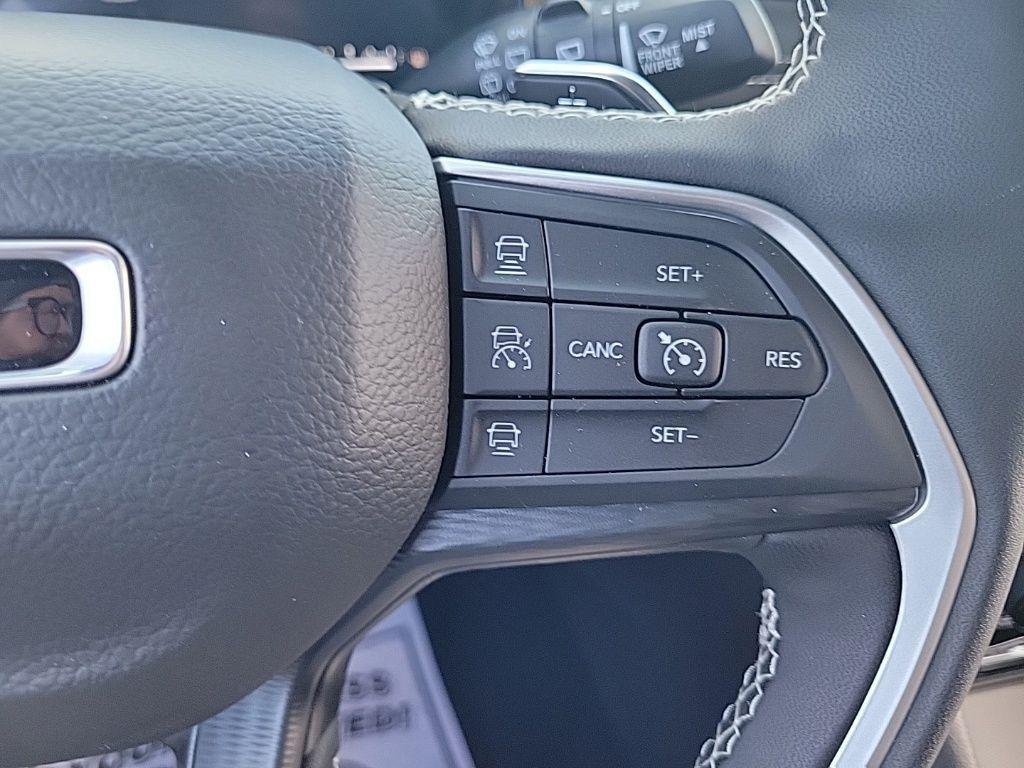 new 2025 Jeep Grand Cherokee L car, priced at $41,795