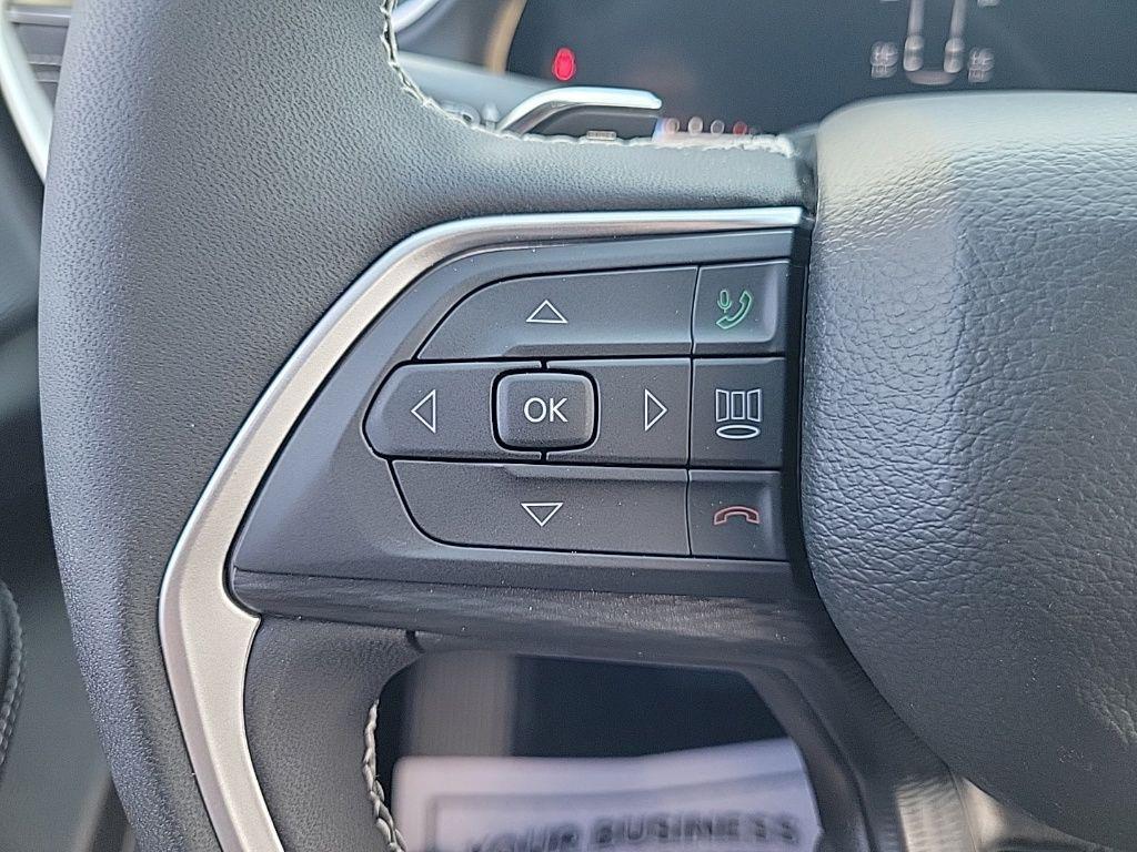 new 2025 Jeep Grand Cherokee L car, priced at $41,795